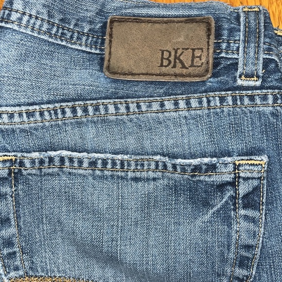 BKE Tyler distressed denim men's jeans Size 32 - Picture 9 of 10